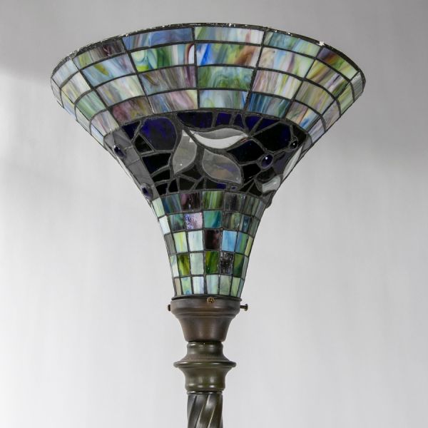 Lámpara con cristales de colores