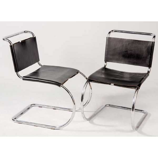 Pareja de sillas Van der Rohe, modelo MR10
