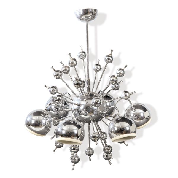 Eyeball lamp de techo tipo sputnik con seis esferas circulares y orientables de luz en metal cromado.
Años 60