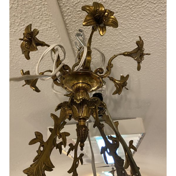 Lámpara en porcelana de Sajonia, latón y bronce, s. XIX