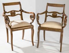 Pareja de sillas de caoba españolas españolas, primera mitad siglo XIX